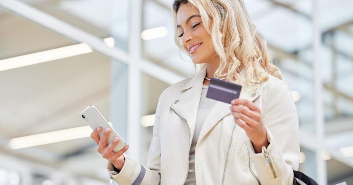 Credit Cards That Offer Free Airport Lounge Access